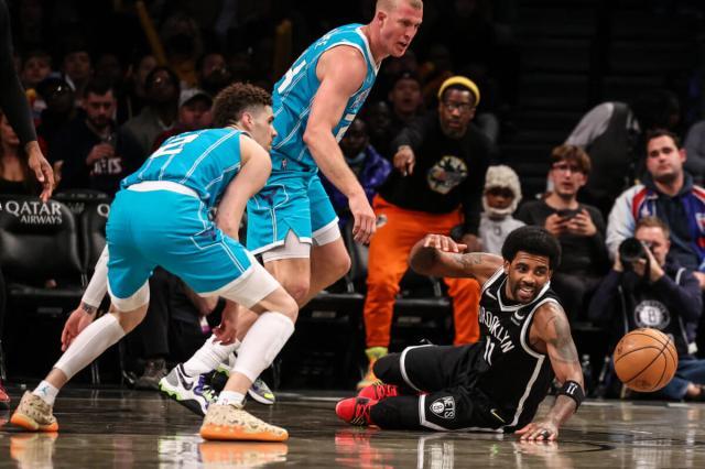2022-03-28T021548Z_443047613_MT1USATODAY17978531_RTRMADP_3_NBA-CHARLOTTE-HORNETS-AT-BROOKLYN-NETS-1200x800.jpg